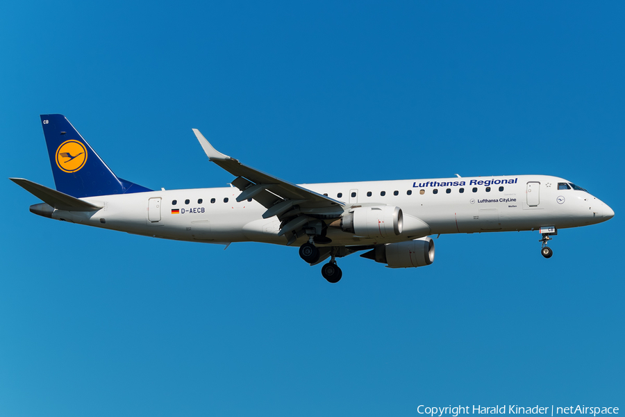 Lufthansa Regional (CityLine) Embraer ERJ-190LR (ERJ-190-100LR) (D-AECB) | Photo 298218