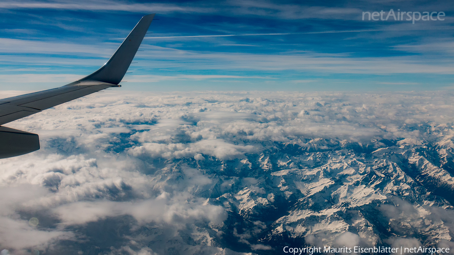 Lufthansa Regional (CityLine) Embraer ERJ-190LR (ERJ-190-100LR) (D-AECB) | Photo 158151