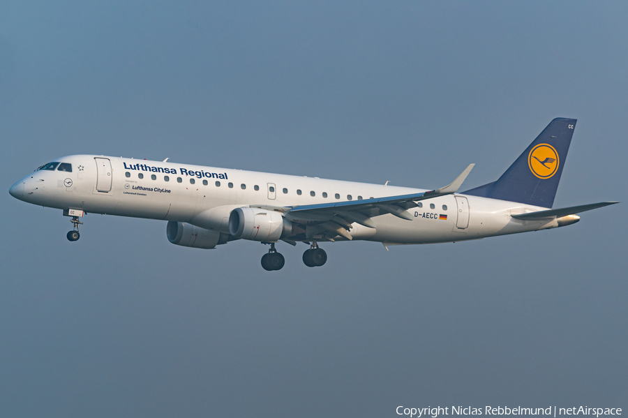 Lufthansa Regional (CityLine) Embraer ERJ-190LR (ERJ-190-100LR) (D-AECC) | Photo 445494