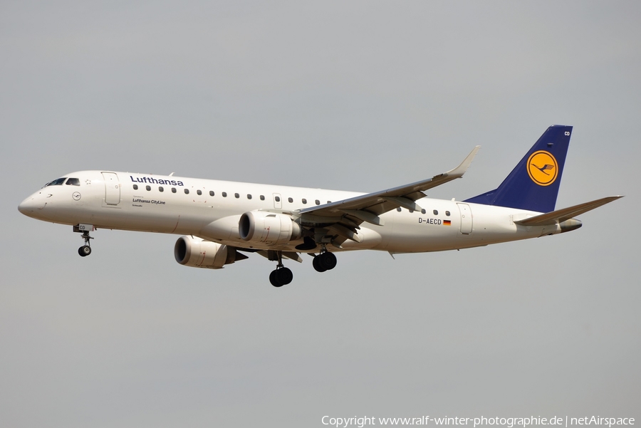 Lufthansa (CityLine) Embraer ERJ-190LR (ERJ-190-100LR) (D-AECD) | Photo 415219