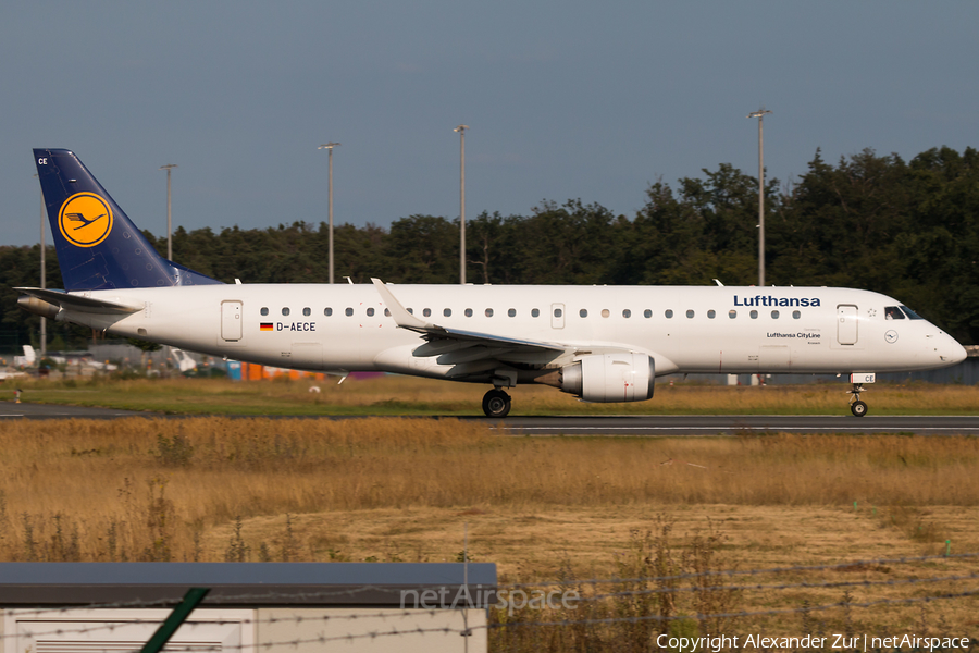 Lufthansa (CityLine) Embraer ERJ-190LR (ERJ-190-100LR) (D-AECE) | Photo 637228