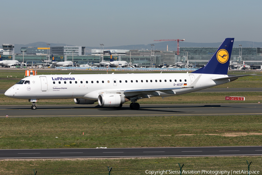 Lufthansa (CityLine) Embraer ERJ-190LR (ERJ-190-100LR) (D-AECF) | Photo 330530
