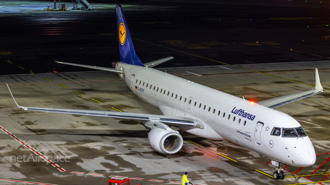 Lufthansa (CityLine) Embraer ERJ-190LR (ERJ-190-100LR) (D-AECF) at  Hamburg - Fuhlsbuettel (Helmut Schmidt), Germany