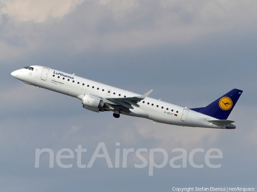 Lufthansa (CityLine) Embraer ERJ-190LR (ERJ-190-100LR) (D-AECF) | Photo 528686