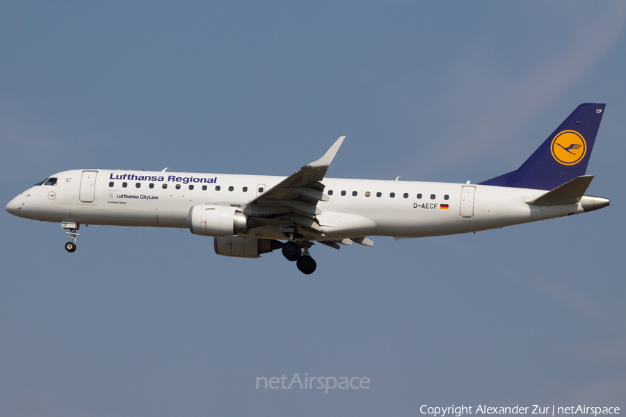 Lufthansa Regional (CityLine) Embraer ERJ-190LR (ERJ-190-100LR) (D-AECF) | Photo 125813