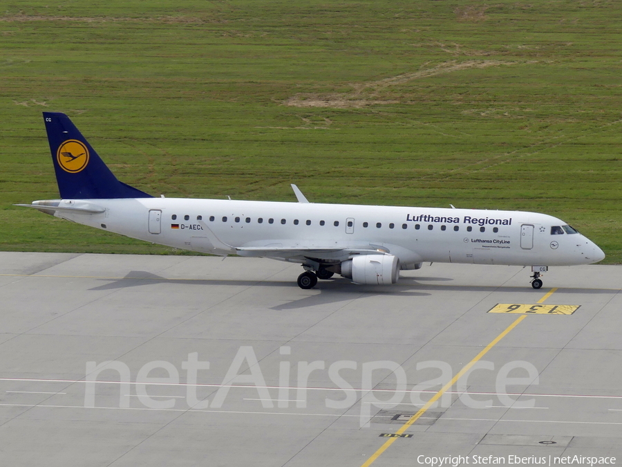 Lufthansa Regional (CityLine) Embraer ERJ-190LR (ERJ-190-100LR) (D-AECG) | Photo 463990