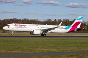 Eurowings Airbus A321-251NX (D-AEEB) at  Hamburg - Fuhlsbuettel (Helmut Schmidt), Germany