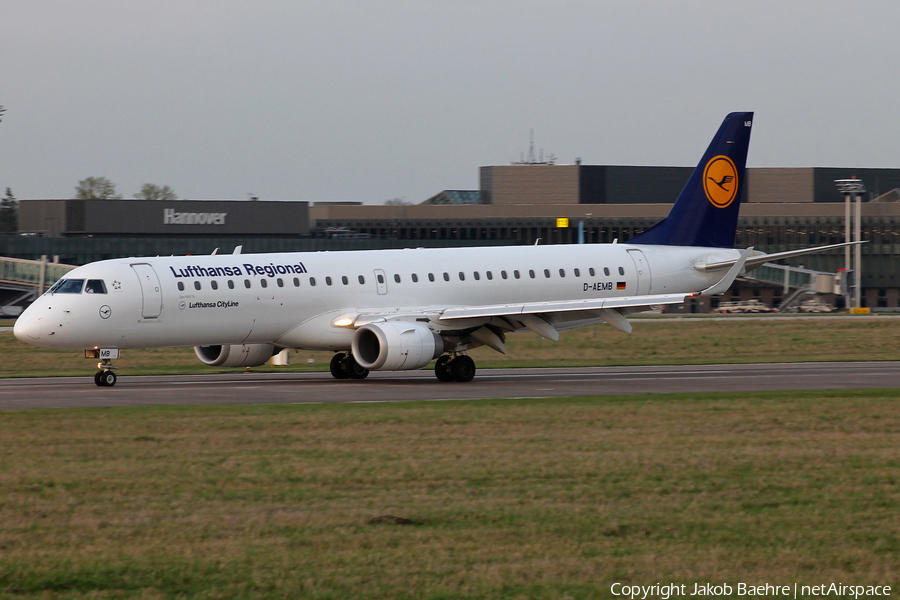 Lufthansa Regional (CityLine) Embraer ERJ-195LR (ERJ-190-200LR) (D-AEMB) | Photo 153681