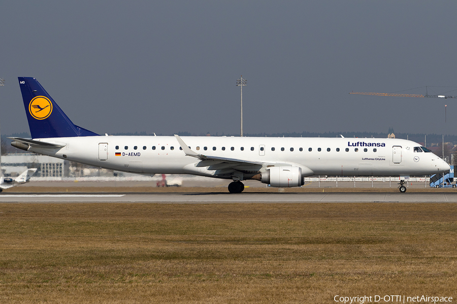Lufthansa Regional (CityLine) Embraer ERJ-195LR (ERJ-190-200LR) (D-AEMD) | Photo 233193