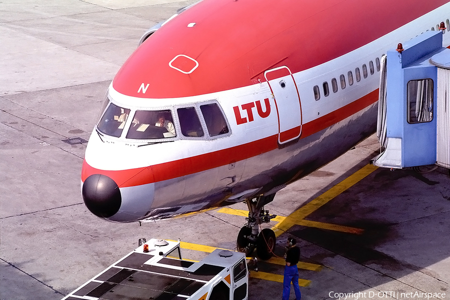 LTU International Lockheed L-1011-385-1 TriStar 1 (D-AERN) | Photo 142649
