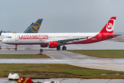 LaudaMotion Airbus A321-211 (D-AEUA) at  Hamburg - Fuhlsbuettel (Helmut Schmidt), Germany