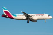 Eurowings Airbus A320-214 (D-AEUE) at  Dusseldorf - International, Germany