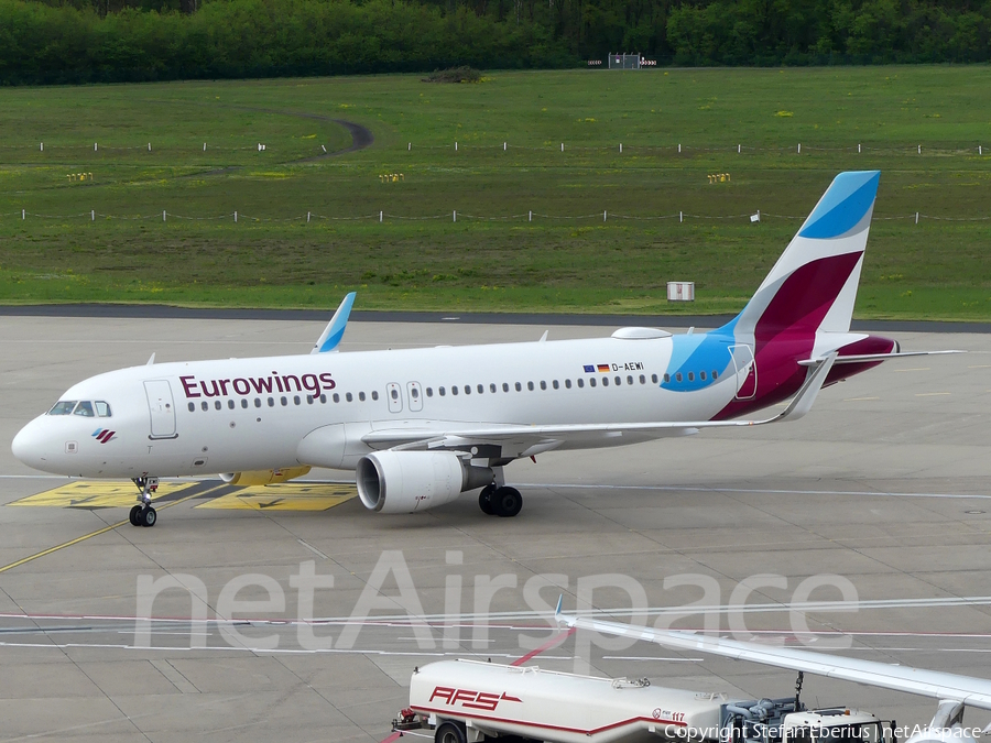 Eurowings Airbus A320-214 (D-AEWI) | Photo 568711