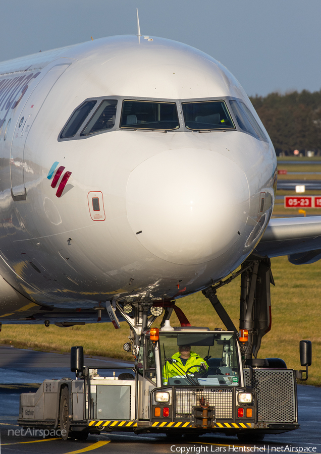 Eurowings Airbus A320-214 (D-AEWI) | Photo 363142