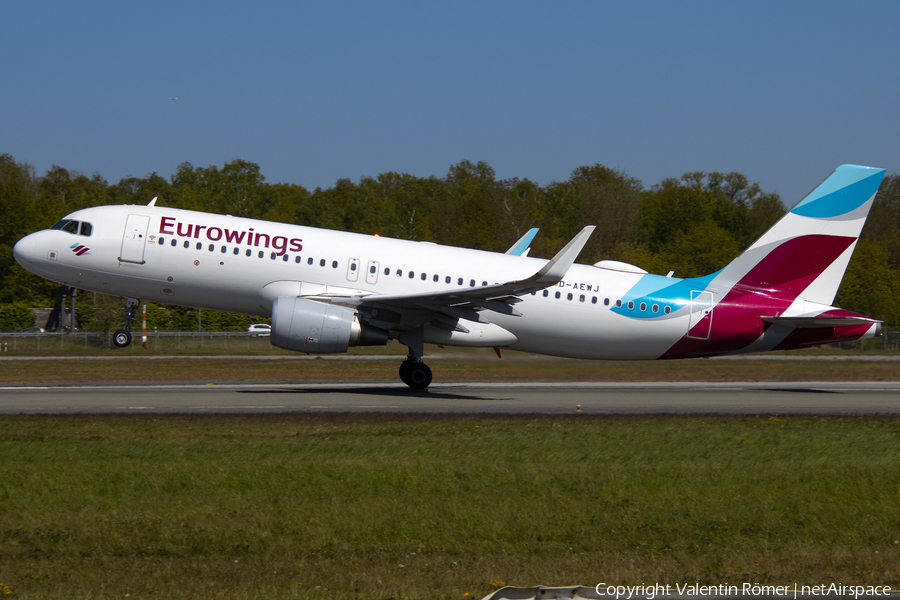 Eurowings Airbus A320-214 (D-AEWJ) | Photo 507313