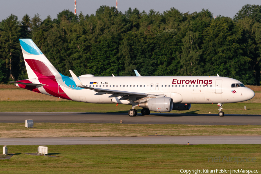 Eurowings Airbus A320-214 (D-AEWK) | Photo 579267