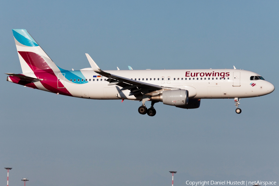 Eurowings Airbus A320-214 (D-AEWK) | Photo 476424