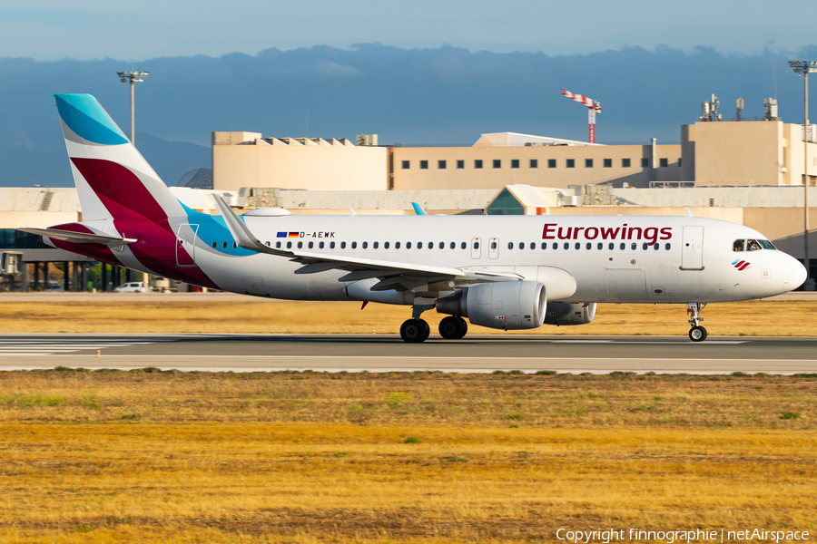 Eurowings Airbus A320-214 (D-AEWK) | Photo 572072