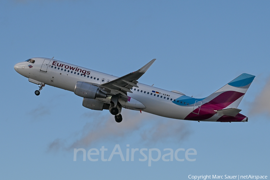 Eurowings Airbus A320-214 (D-AEWK) | Photo 600394