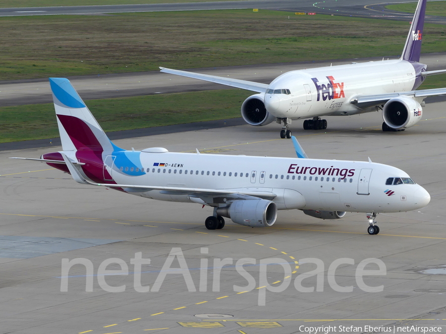 Eurowings Airbus A320-214 (D-AEWN) | Photo 537406