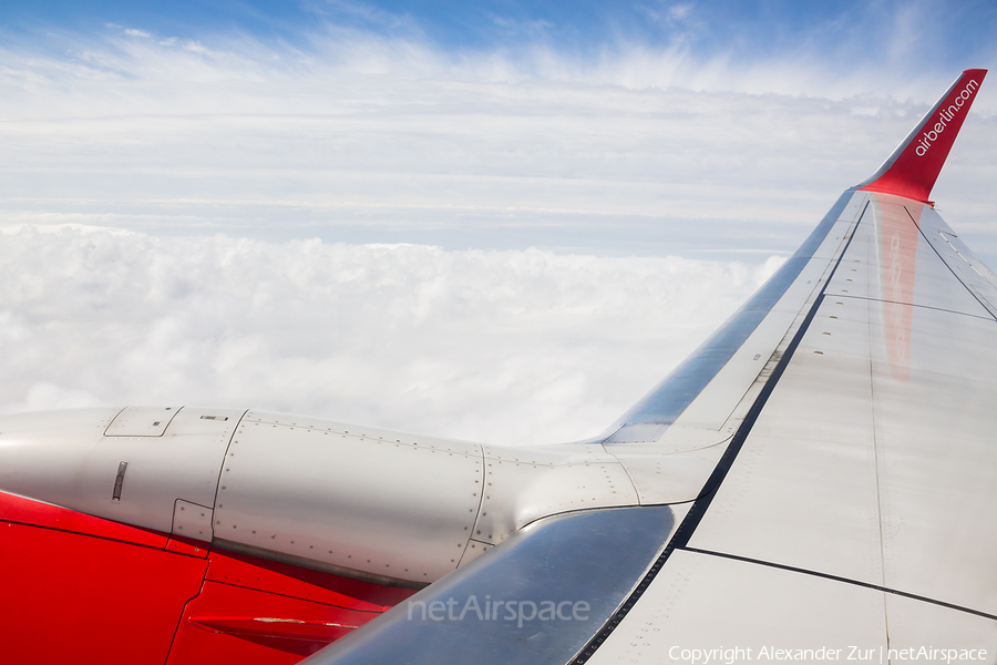 Air Berlin Boeing 737-76J (D-AGEC) | Photo 389568