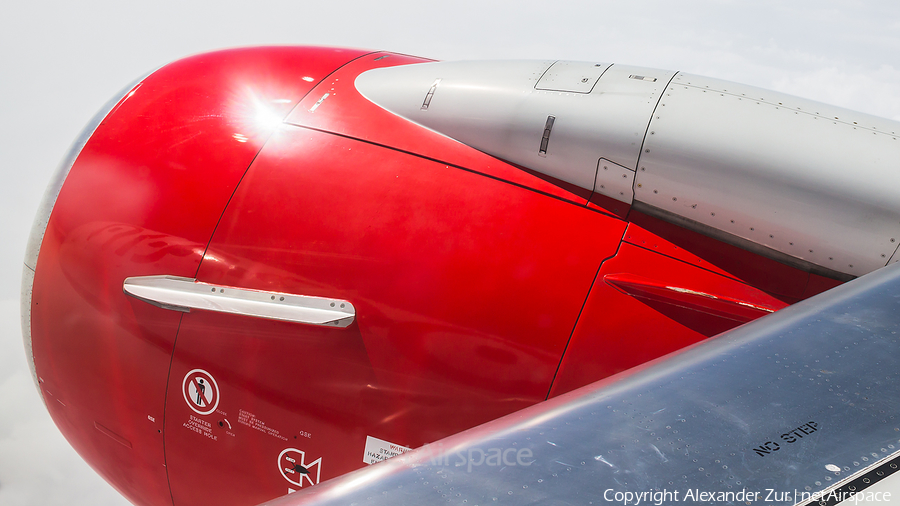 Air Berlin Boeing 737-76J (D-AGEC) | Photo 389569