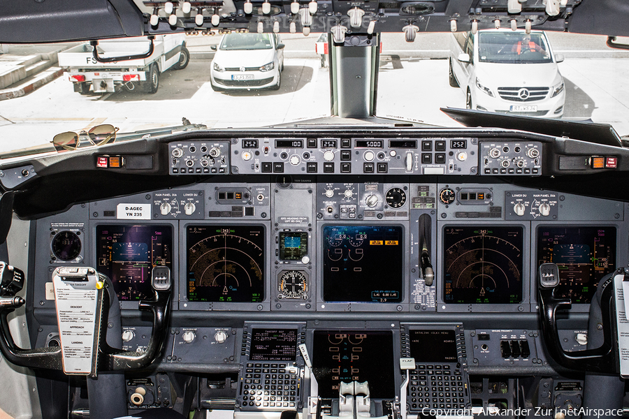 Air Berlin Boeing 737-76J (D-AGEC) | Photo 76591