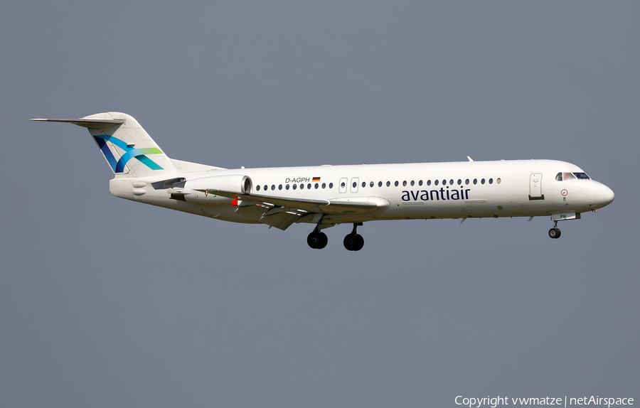 Avanti Air Fokker 100 (D-AGPH) | Photo 429106