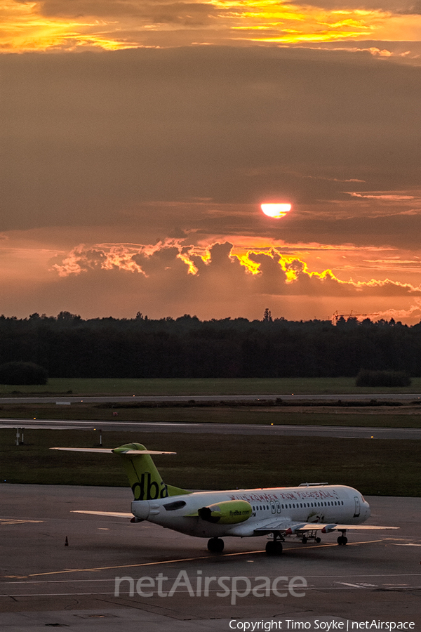 dba Fokker 100 (D-AGPM) | Photo 30153