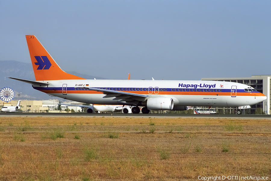 Hapag-Lloyd Boeing 737-8K5 (D-AHFJ) | Photo 425127