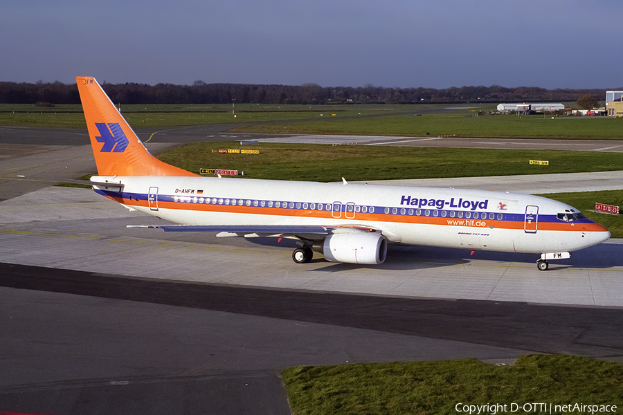 Hapag-Lloyd Boeing 737-8K5 (D-AHFM) | Photo 535484