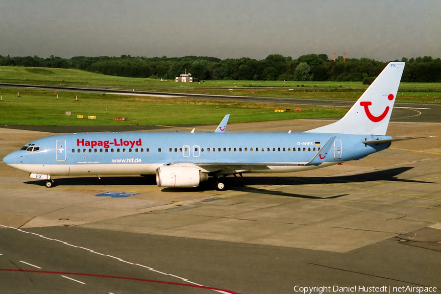 Hapag-Lloyd Boeing 737-8K5 (D-AHFX) | Photo 425329