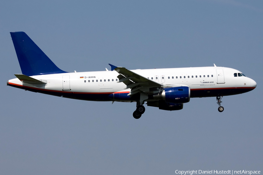 Hamburg Airways Airbus A319-112 (D-AHHA) | Photo 550351