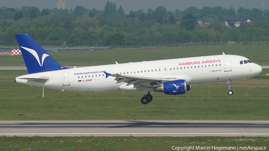 Hamburg Airways Airbus A320-214 (D-AHHF) | Photo 106495