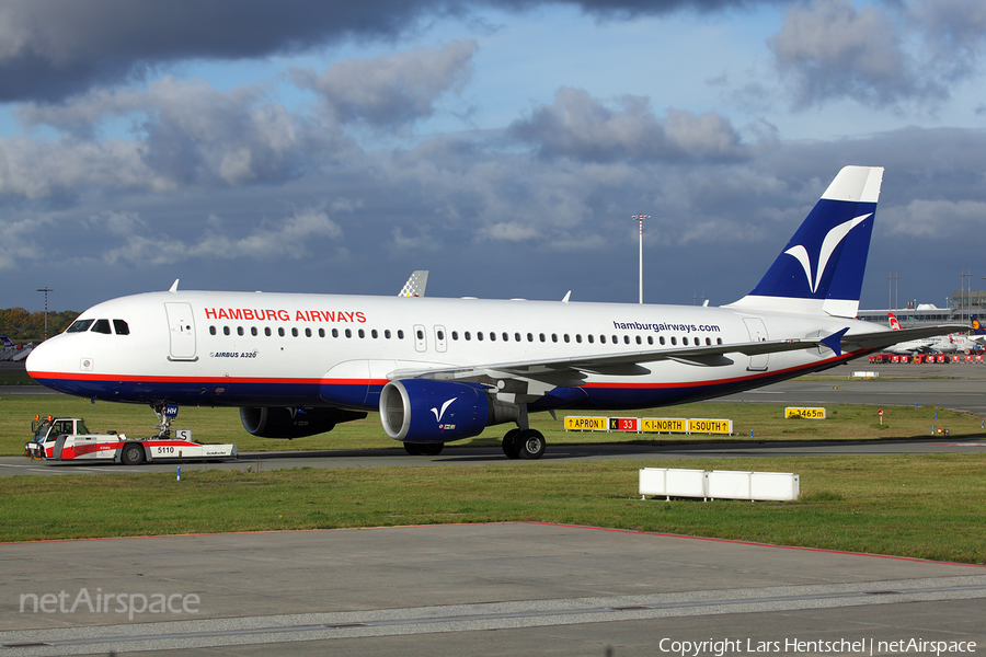 Hamburg Airways Airbus A320-214 (D-AHHH) | Photo 59154
