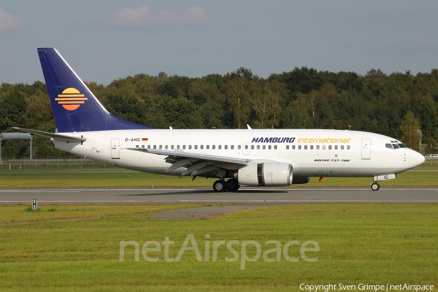 Hamburg International Boeing 737-7BK (D-AHIC) | Photo 10100