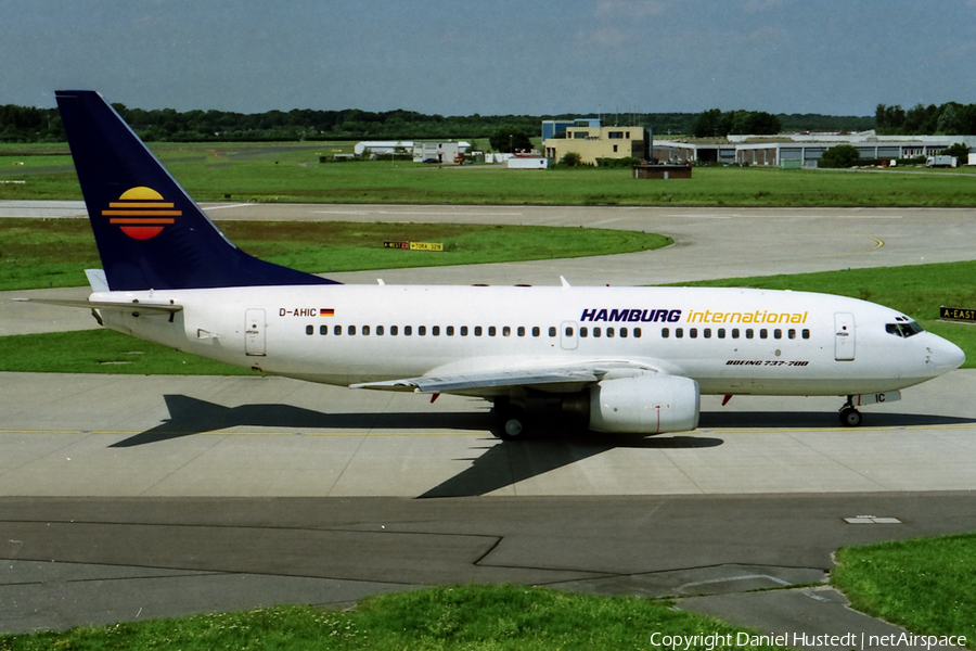 Hamburg International Boeing 737-7BK (D-AHIC) | Photo 425330