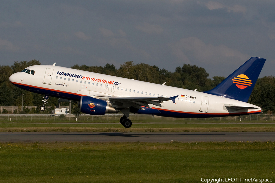 Hamburg International Airbus A319-111 (D-AHIH) | Photo 270428