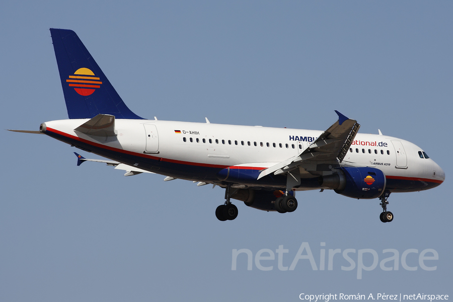 Hamburg International Airbus A319-111 (D-AHIH) | Photo 281681