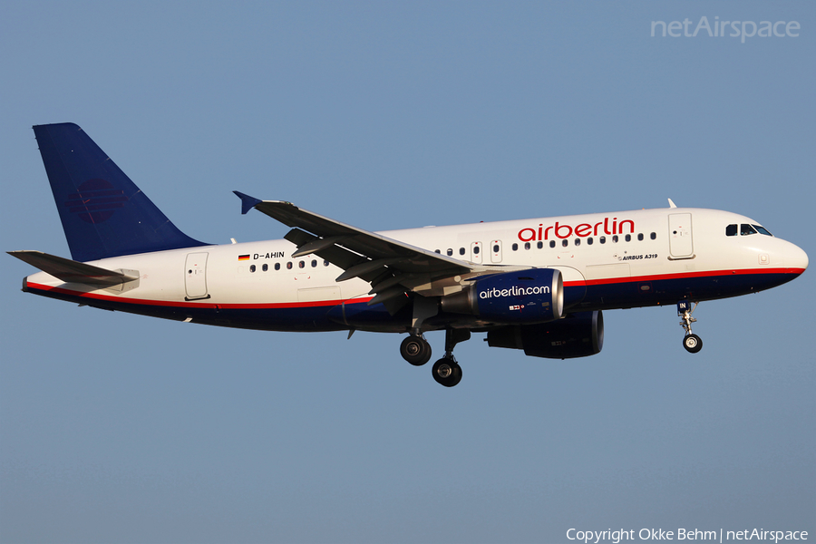 Air Berlin Airbus A319-112 (D-AHIN) | Photo 39532