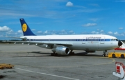 Lufthansa Airbus A300B2-1C (D-AIAA) at  Hamburg - Fuhlsbuettel (Helmut Schmidt), Germany