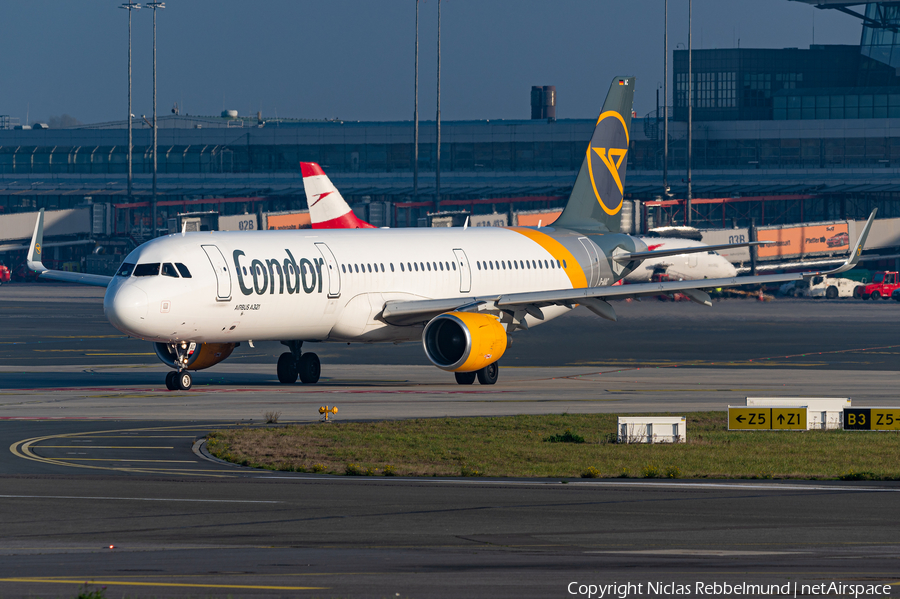 Condor Airbus A321-211 (D-AIAC) | Photo 409806