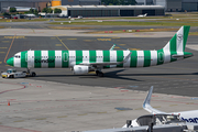 Condor Airbus A321-211 (D-AIAC) at  Hamburg - Fuhlsbuettel (Helmut Schmidt), Germany