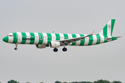 Condor Airbus A321-211 (D-AIAC) at  Hamburg - Fuhlsbuettel (Helmut Schmidt), Germany