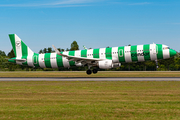 Condor Airbus A321-211 (D-AIAC) at  Hamburg - Fuhlsbuettel (Helmut Schmidt), Germany