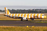 Condor Airbus A321-211 (D-AIAD) at  Dusseldorf - International, Germany