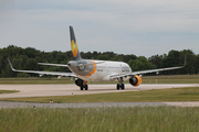 Condor Airbus A321-211 (D-AIAD) at  Hannover - Langenhagen, Germany