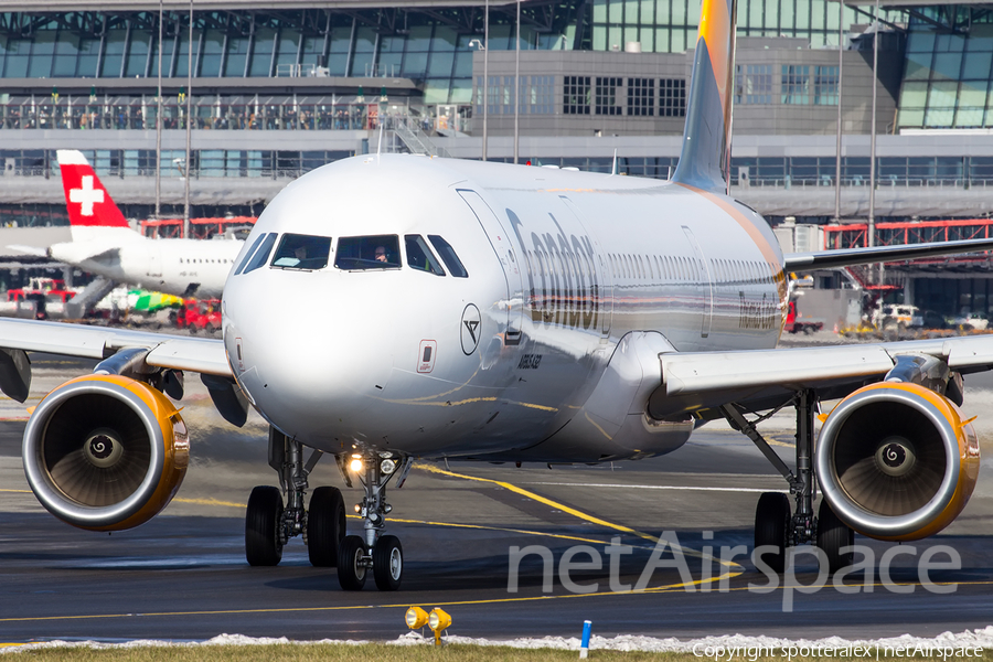 Condor Airbus A321-211 (D-AIAD) | Photo 233152