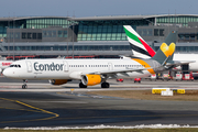Condor Airbus A321-211 (D-AIAD) at  Hamburg - Fuhlsbuettel (Helmut Schmidt), Germany