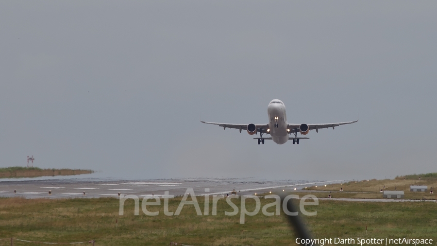 Condor Airbus A321-211 (D-AIAD) | Photo 218182